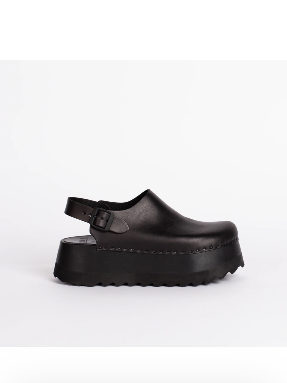 Tegan Clog in Moto Black